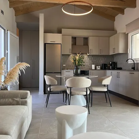 Zefy's Scenic Oasis Villa Pesádha
